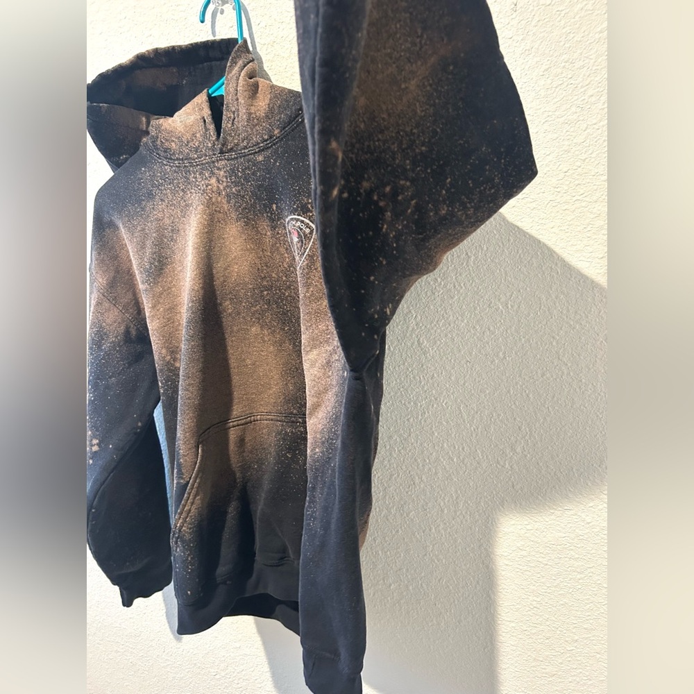 Bleach Dyed Hoodie Black Acid Wash Gildan Pullover Grunge Streetwear M - Picture 3 of 8